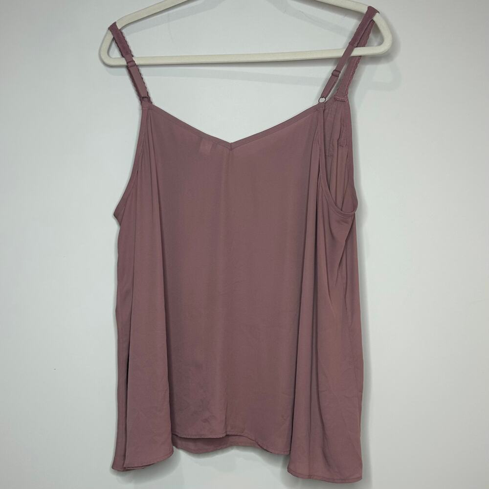 Torrid Lace Detail Tank Top Camisole Size 4 - Picture 6 of 8